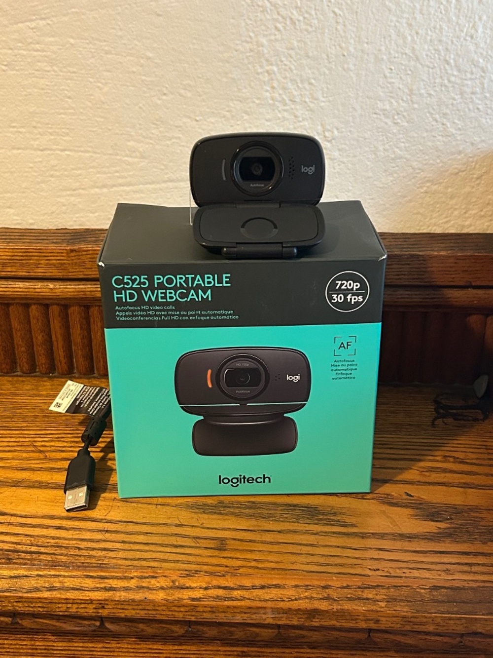 Logotech C525 Portable HD webcam